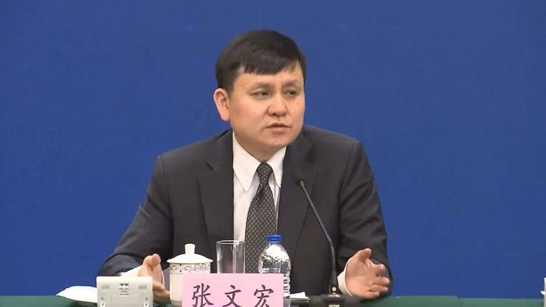 张文宏发声：中国应做好疫情暴增10倍的防控准备