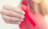 全球有3670万人携带艾滋病毒，过去十年死亡人数减少一半