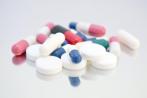 别乱吃！这些药一起服会伤身