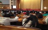九旬院士人民大会堂站着做报告 学生睡倒一片